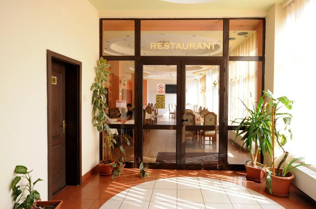 Hotel Everest Târgu-Mureş Eksteriør bilde