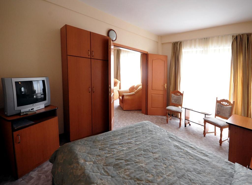 Hotel Everest Târgu-Mureş Eksteriør bilde